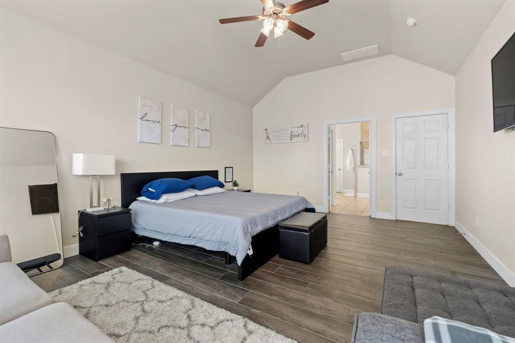 154 Squires Bend, Stafford, Texas image 19