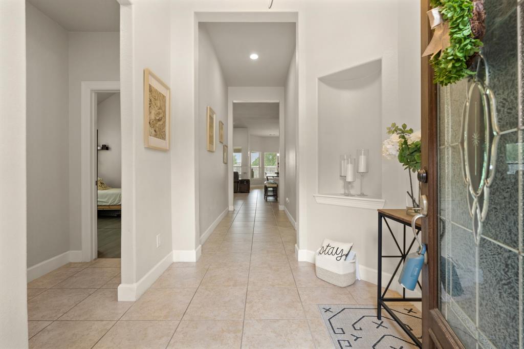 154 Squires Bend, Stafford, Texas image 5