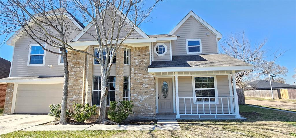 1123 Sterling Green Drive, Channelview, Texas image 1