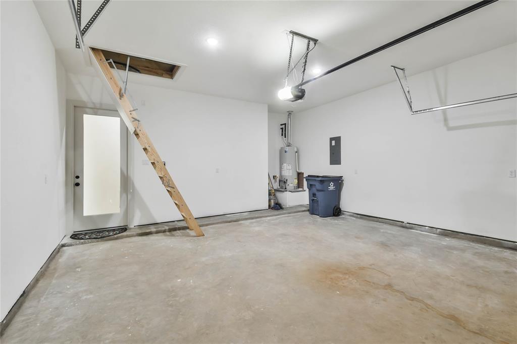 620 Lily St, Waller, Texas image 47