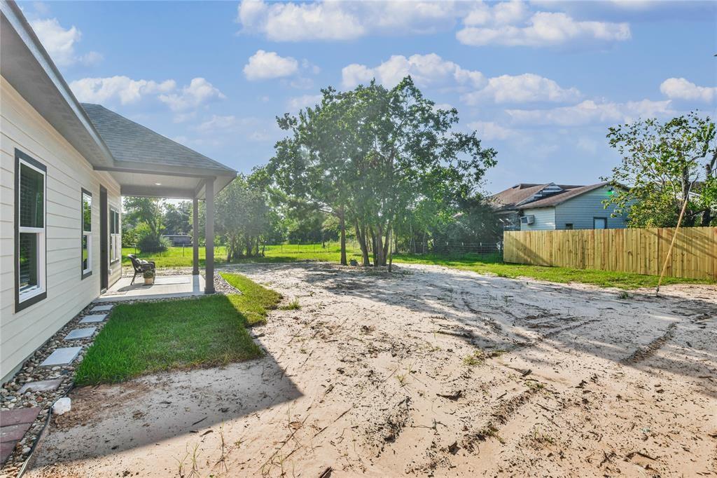 620 Lily St, Waller, Texas image 46