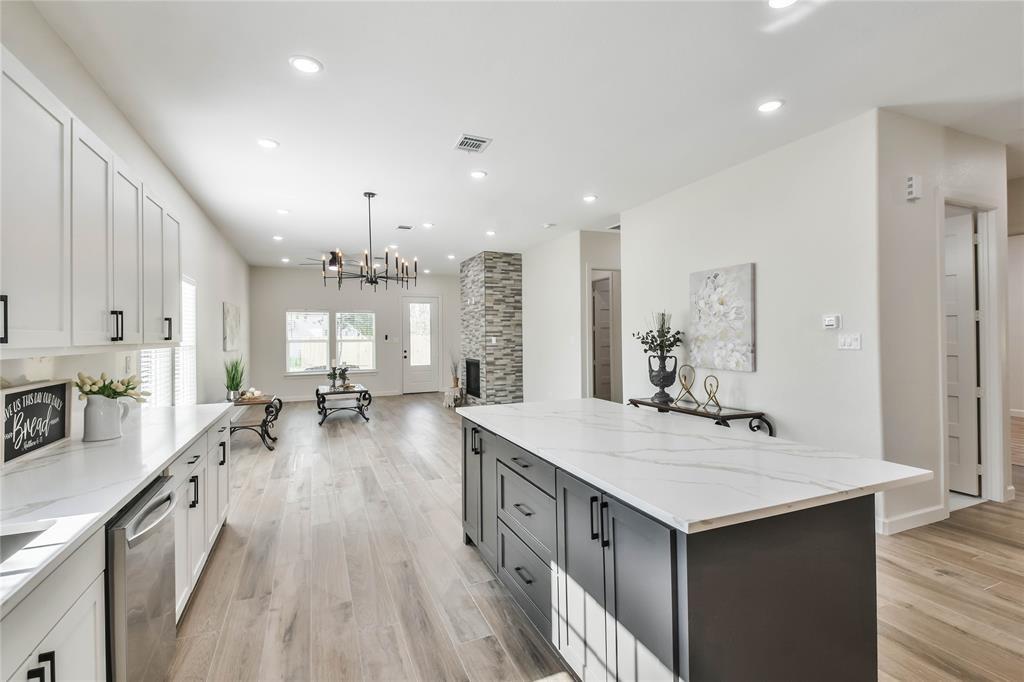620 Lily St, Waller, Texas image 10