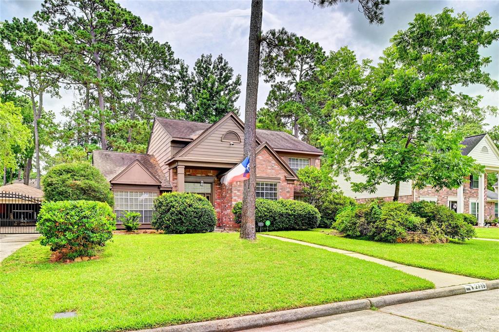 2715 Meadow Tree Drive