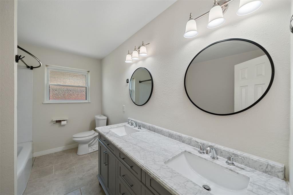 127 E Thornton Road, Houston, Texas image 22