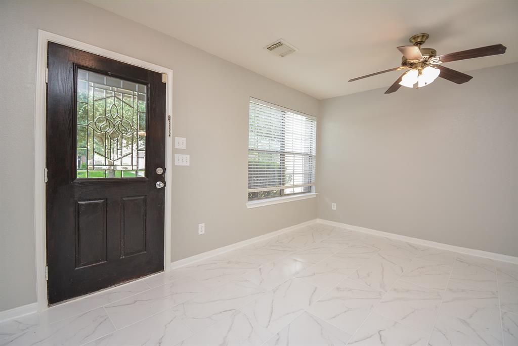 29434 Legends Glen Drive, Spring, Texas image 7