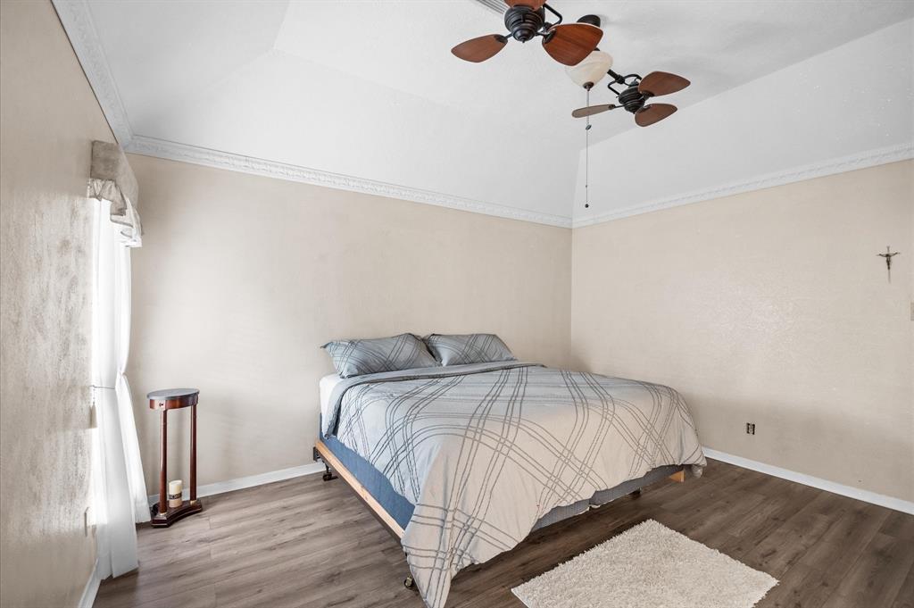 702 Tudor Court, Deer Park, Texas image 15
