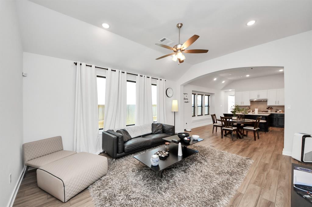4106 Watson Drive, Iowa Colony, Texas image 3