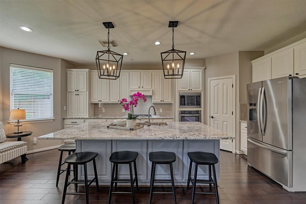15 Watermint Place, The Woodlands, Texas image 9