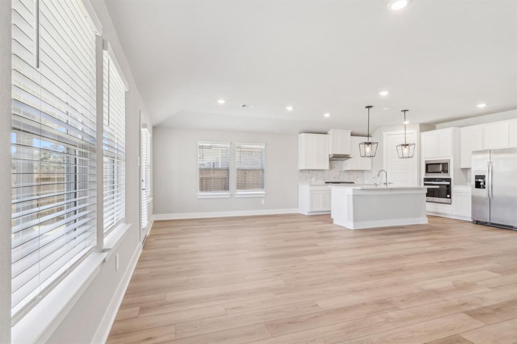 2010 Bluff Oak Court, Conroe, Texas image 7