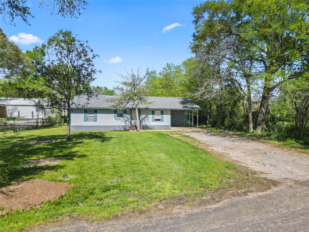 160 Parrish Street, New Waverly, Texas image 2