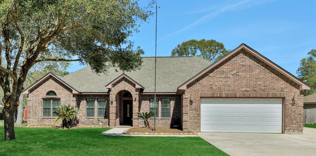 2015 Venus Drive, New Caney, Texas image 1