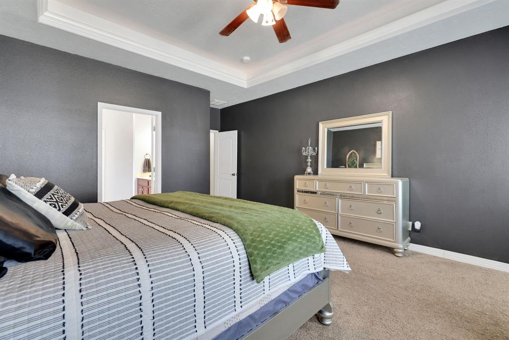 2015 Venus Drive, New Caney, Texas image 16