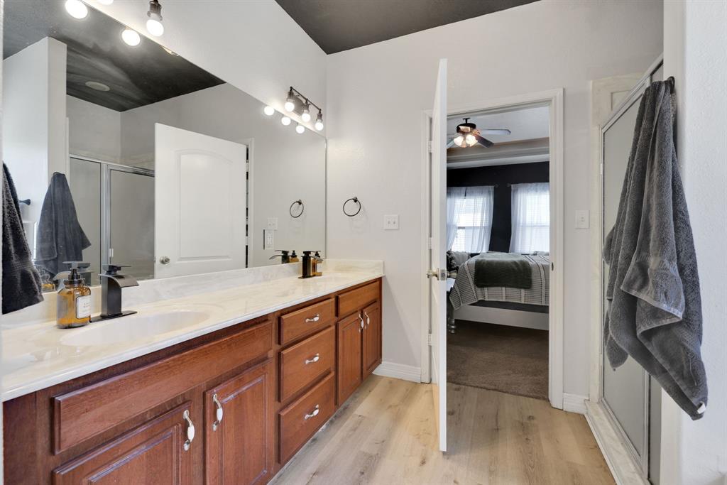 2015 Venus Drive, New Caney, Texas image 18