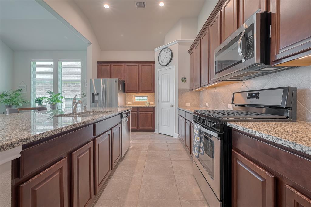 18526 Waterfall Creek Way, Cypress, Texas image 4