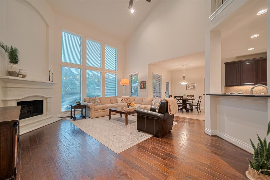6010 Spectrum Spring Lane, Fulshear, Texas image 9