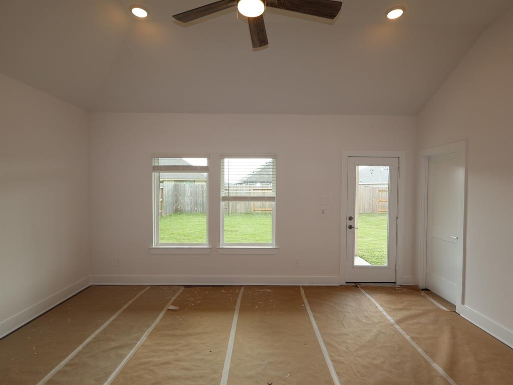 17322 Silver Birch Court, New Caney, Texas image 3