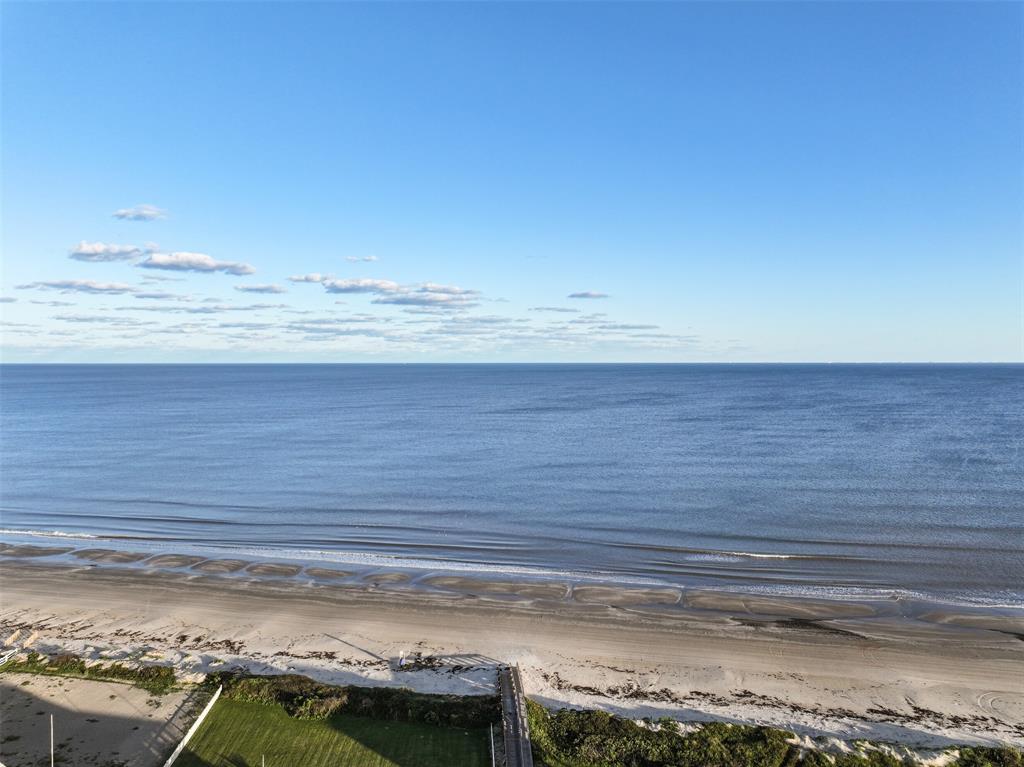 3233 Castle Drive, Crystal Beach, Texas image 35
