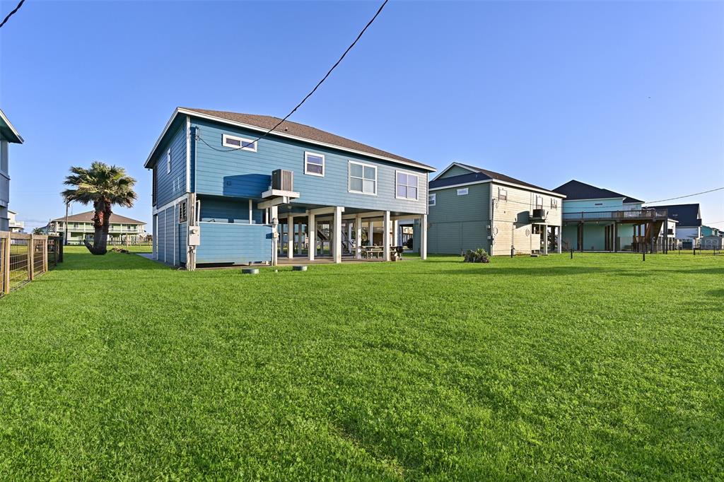 3233 Castle Drive, Crystal Beach, Texas image 29