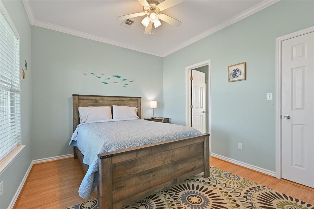 3233 Castle Drive, Crystal Beach, Texas image 17