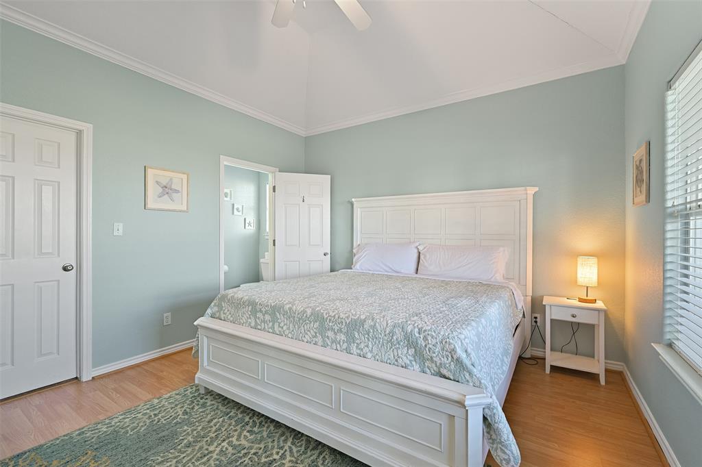 3233 Castle Drive, Crystal Beach, Texas image 19