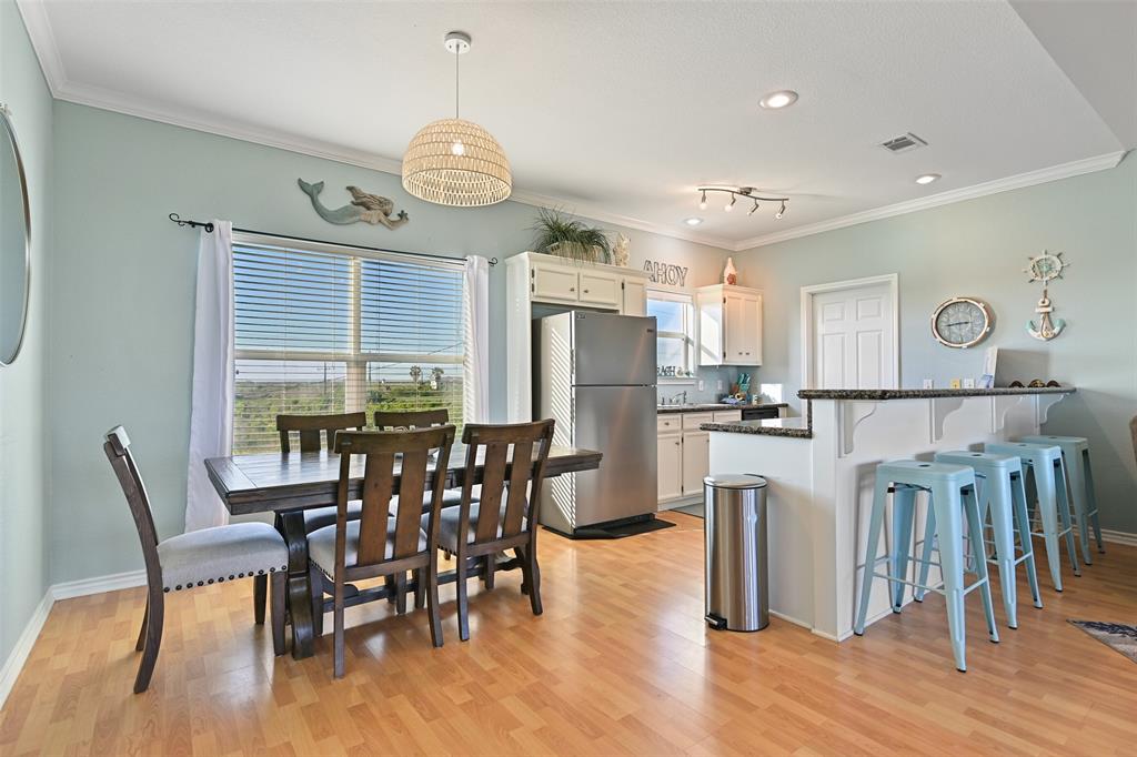 3233 Castle Drive, Crystal Beach, Texas image 8