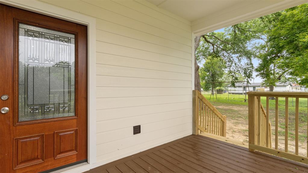 10002 Wilma Lane, Beach City, Texas image 26