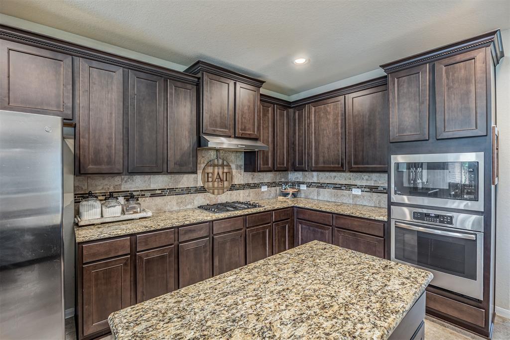 14803 Thunder Bay, Beach City, Texas image 11