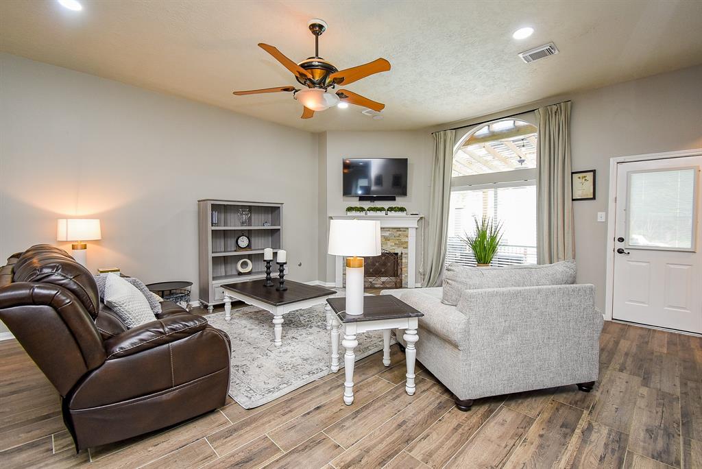 20251 Chad Arbor Trail, Cypress, Texas image 13