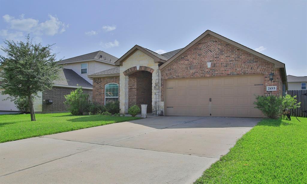 21015 Echo Manor Drive