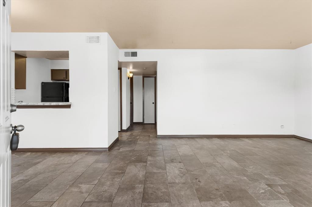 3314 Burke Road 39