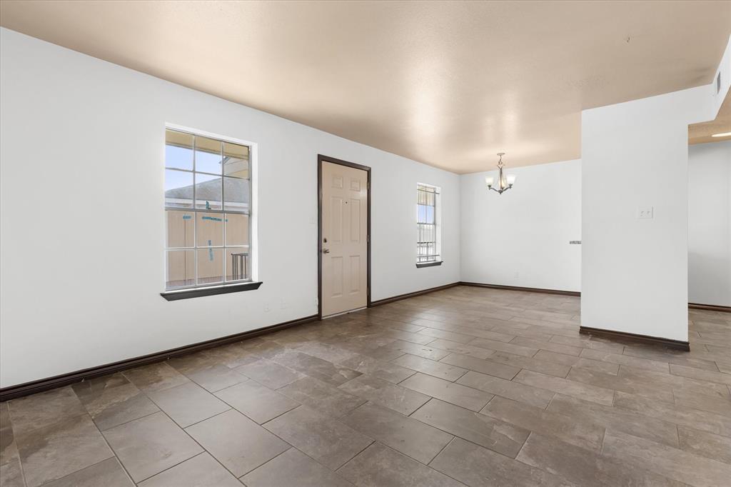 3314 Burke Road 39