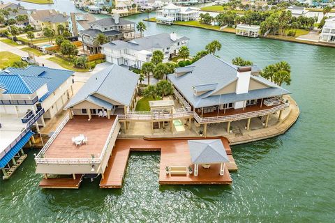 4107 W Bayside Way Jamaica Beach TX 77554