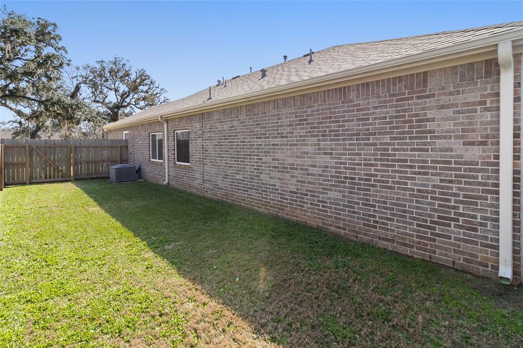 254 Inwood Drive, West Columbia, Texas image 40