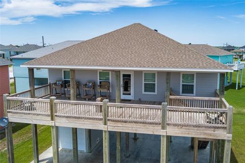 A home in Crystal Beach