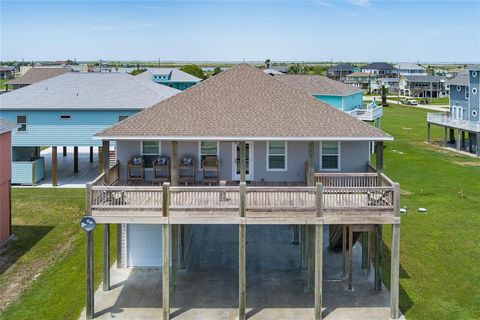 A home in Crystal Beach