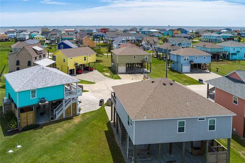 A home in Crystal Beach