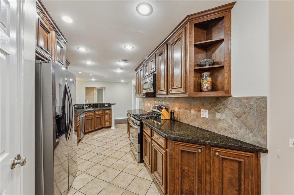 2826 Meadow Brook Court, League City, Texas image 12