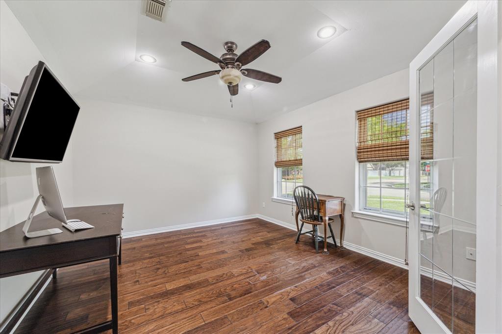 2826 Meadow Brook Court, League City, Texas image 4