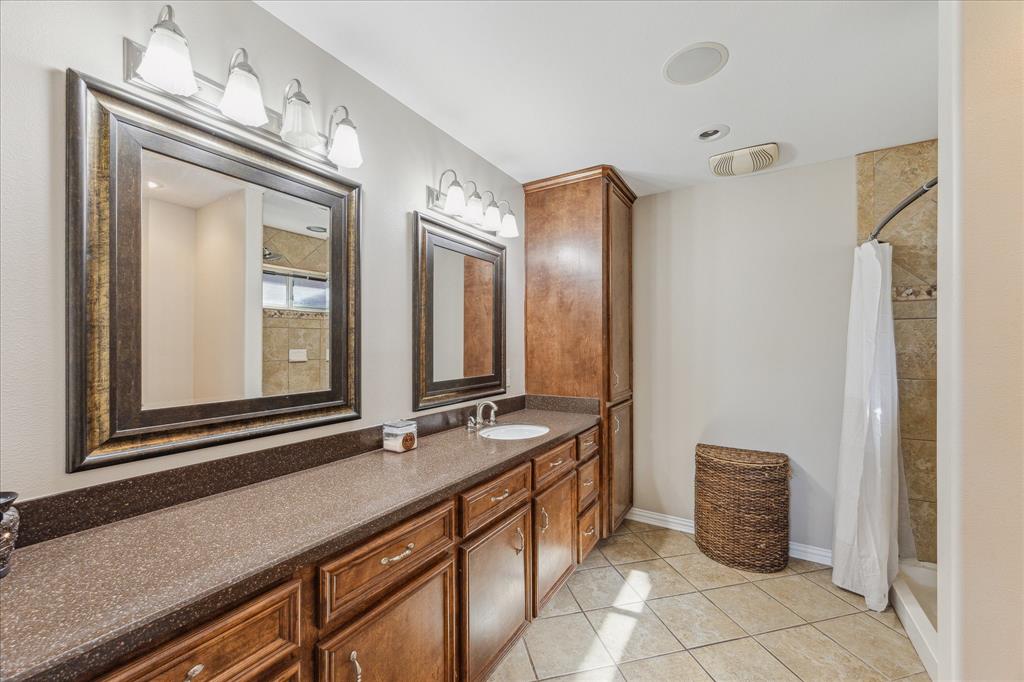 2826 Meadow Brook Court, League City, Texas image 17