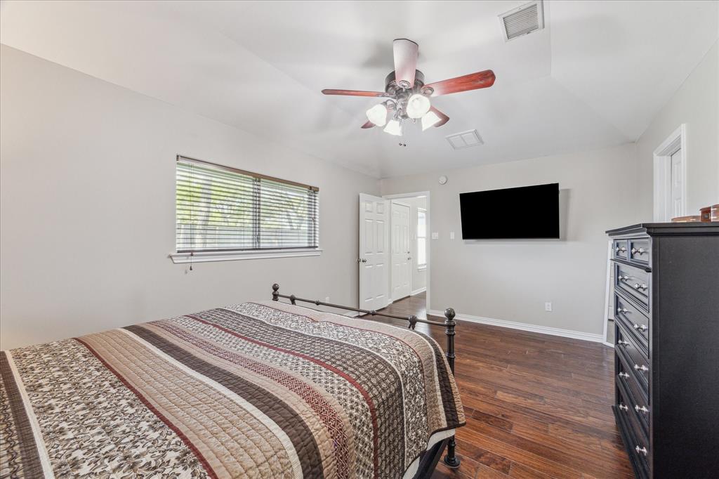 2826 Meadow Brook Court, League City, Texas image 15