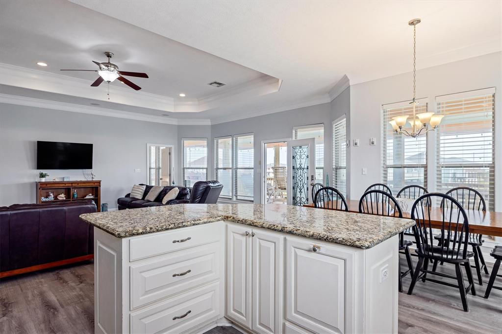 4409 Whaler Lane, Port Bolivar, Texas image 24