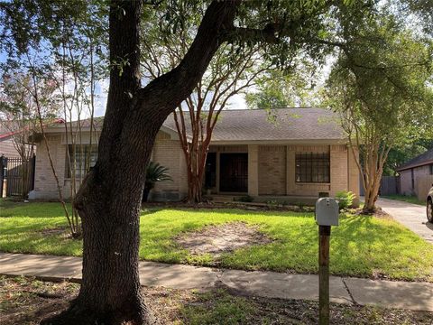 Single Family Residence in Houston TX 7907 ADDICKS CLODINE Road.jpg