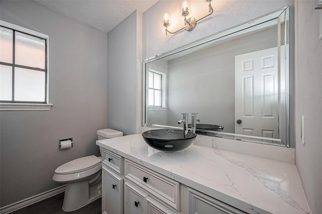 8325 Rio Grande Street, Jersey Village, Texas image 22