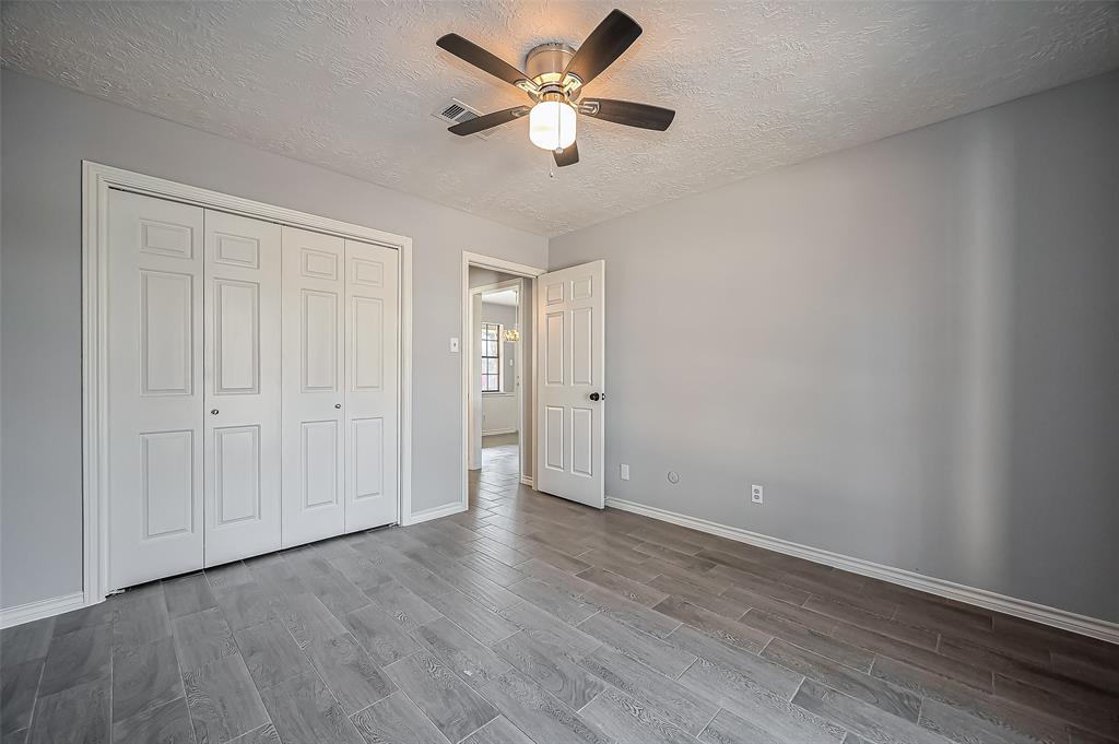 8325 Rio Grande Street, Jersey Village, Texas image 21