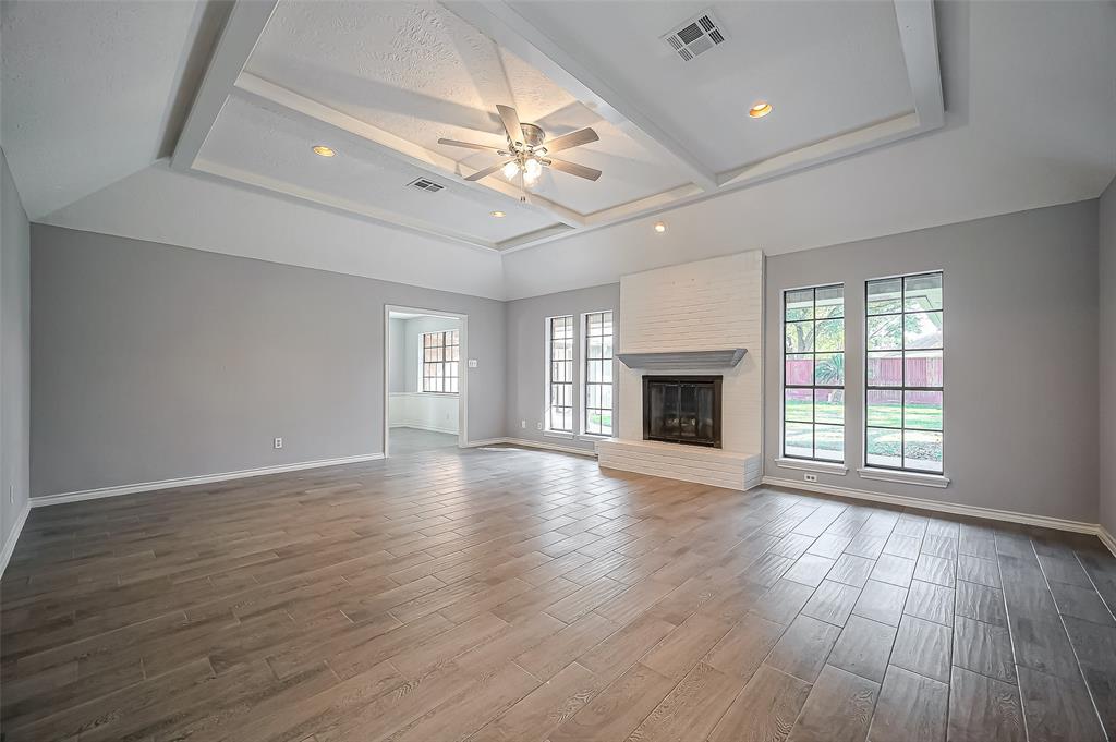8325 Rio Grande Street, Jersey Village, Texas image 17