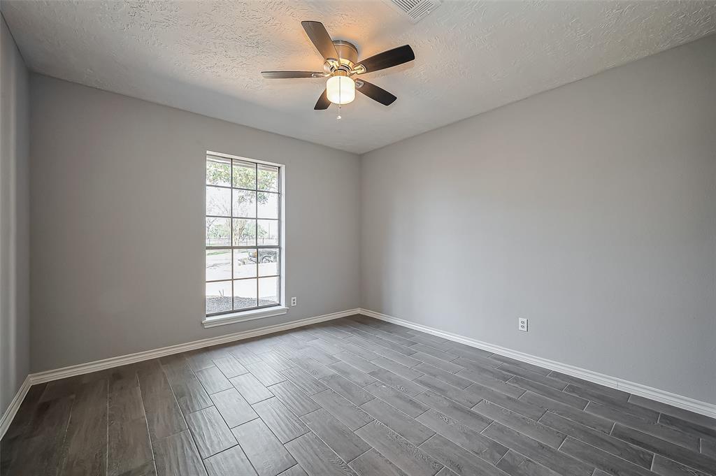 8325 Rio Grande Street, Jersey Village, Texas image 20