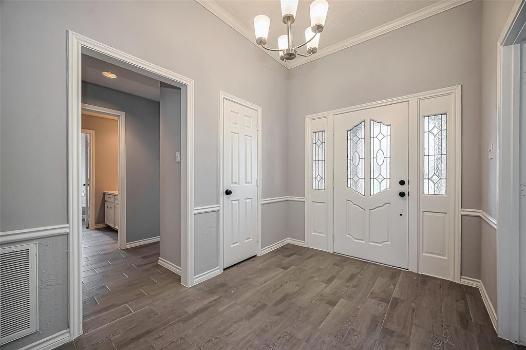 8325 Rio Grande Street, Jersey Village, Texas image 24