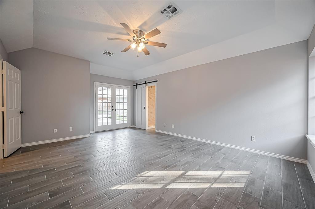 8325 Rio Grande Street, Jersey Village, Texas image 32