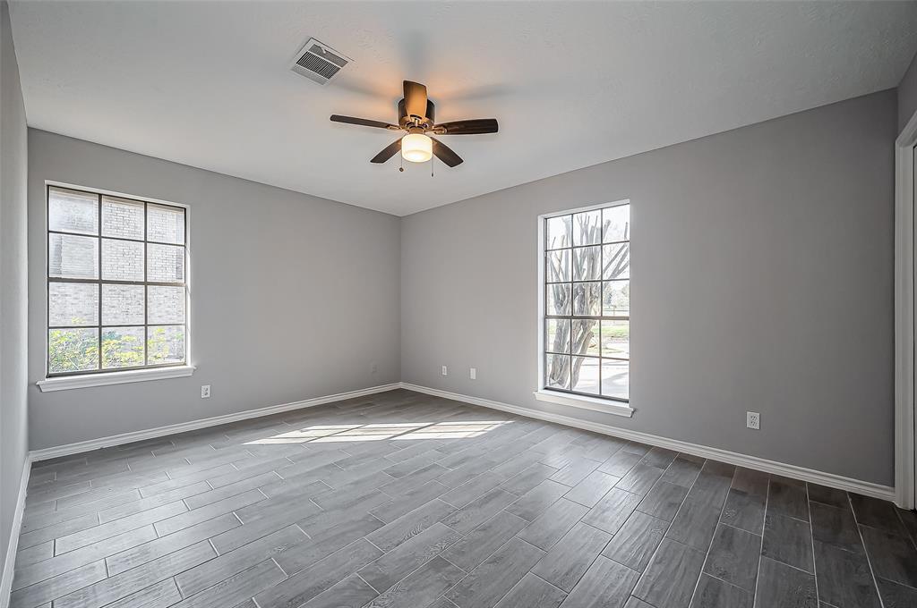 8325 Rio Grande Street, Jersey Village, Texas image 25