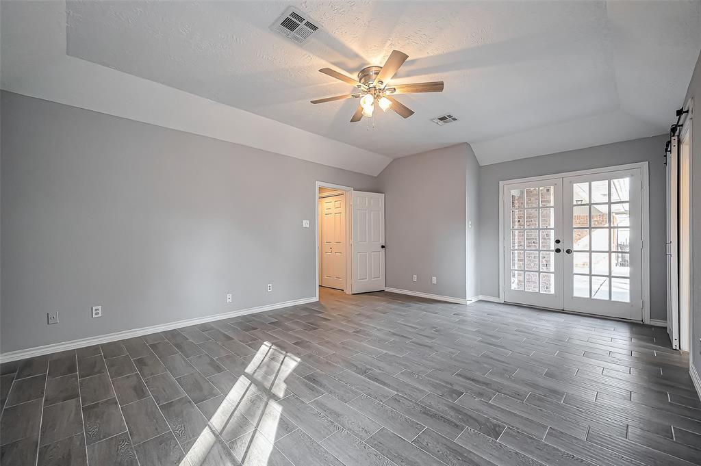 8325 Rio Grande Street, Jersey Village, Texas image 31